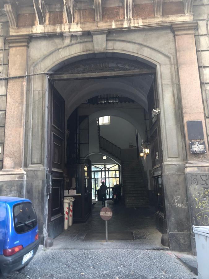Questo Rinascimento Casa Audrey نابولي المظهر الخارجي الصورة